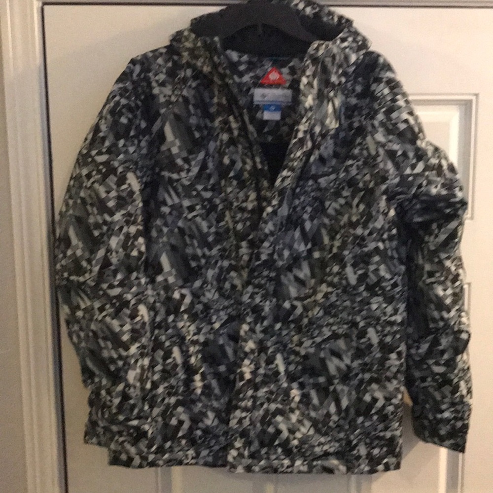 Boys Columbia ski jacket